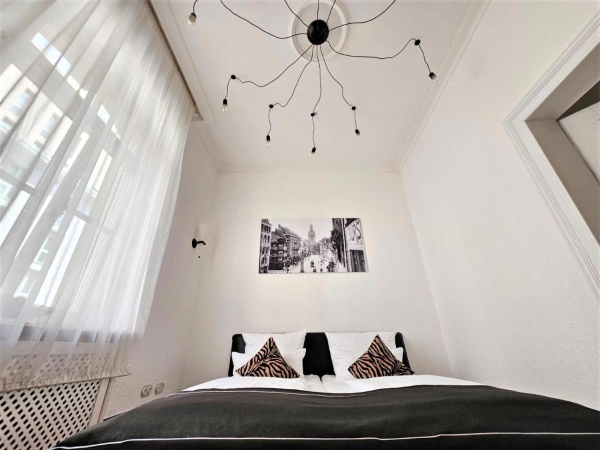 Historical Luxury Homes - Stadtvilla Mit Jacuzzi Und Garten Friburgo de Brisgovia Exterior foto