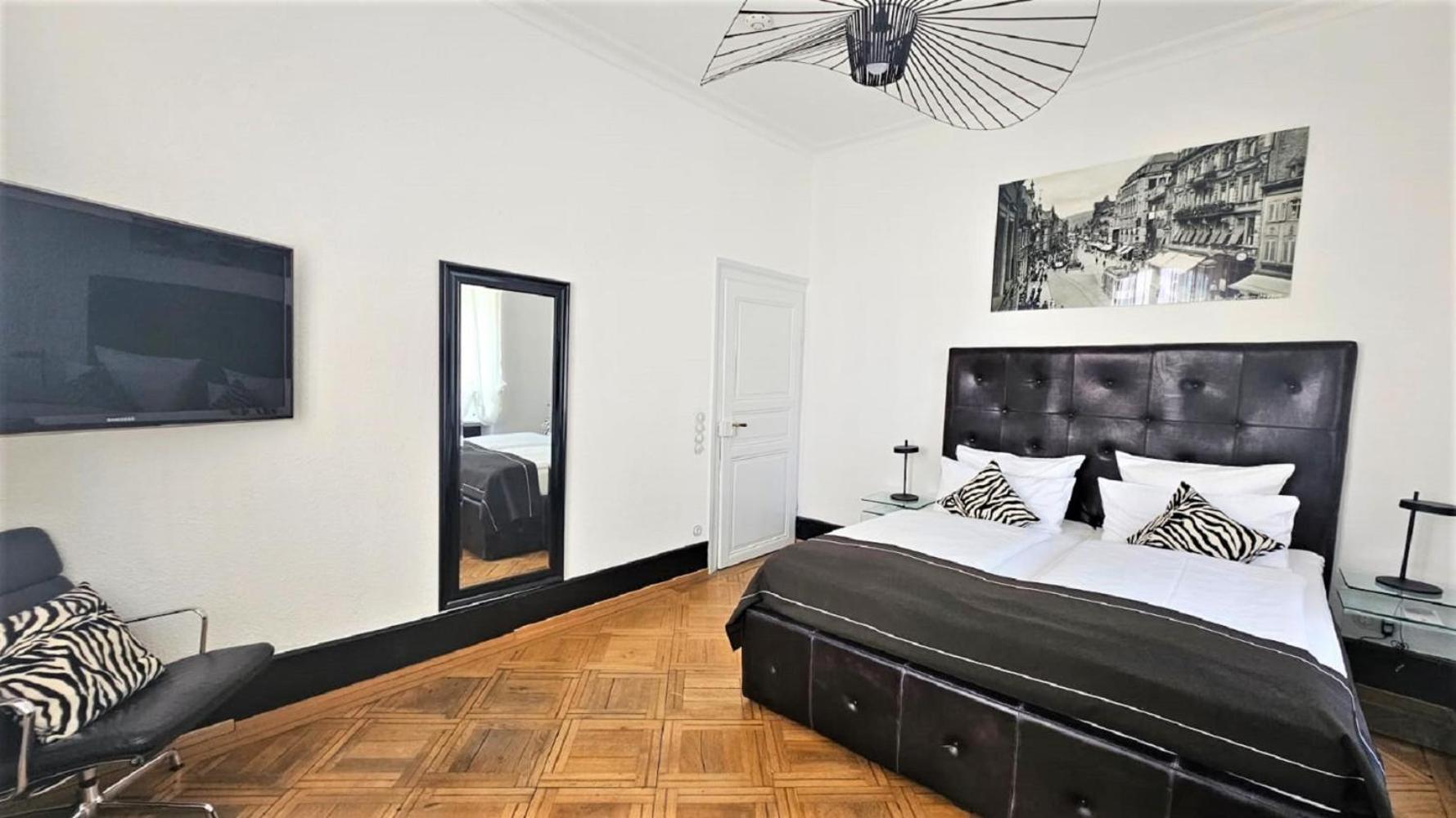 Historical Luxury Homes - Stadtvilla Mit Jacuzzi Und Garten Friburgo de Brisgovia Exterior foto