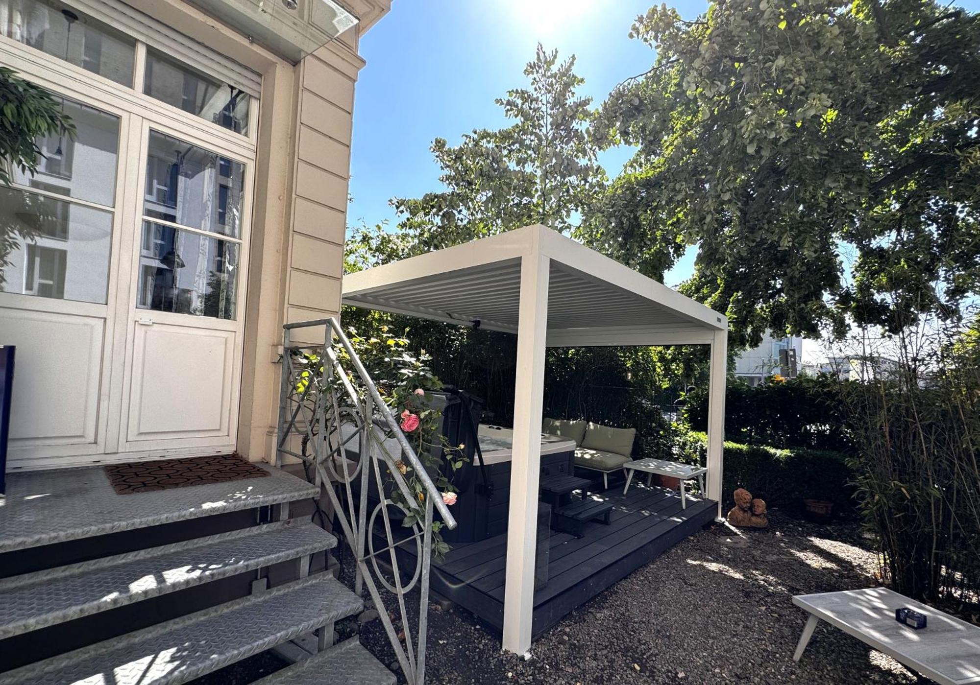 Historical Luxury Homes - Stadtvilla Mit Jacuzzi Und Garten Friburgo de Brisgovia Exterior foto